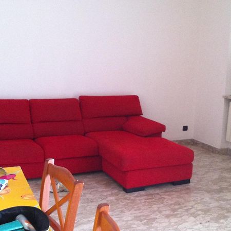 Апартаменти Albenga Sul Mare Famiglie Ed Amici Fino 10 Posti Екстер'єр фото
