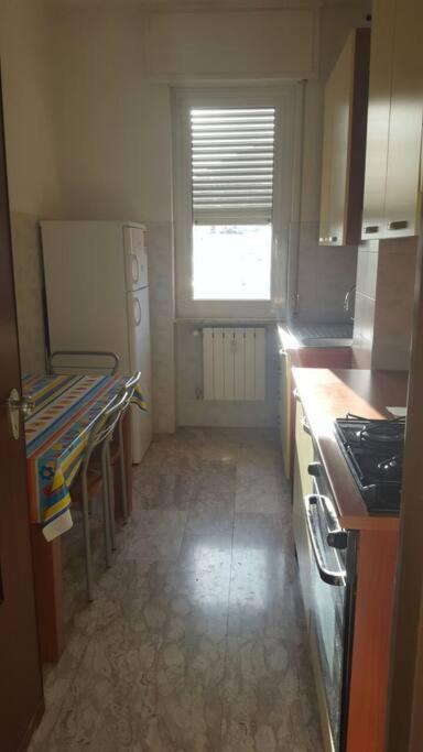 Апартаменти Albenga Sul Mare Famiglie Ed Amici Fino 10 Posti Екстер'єр фото